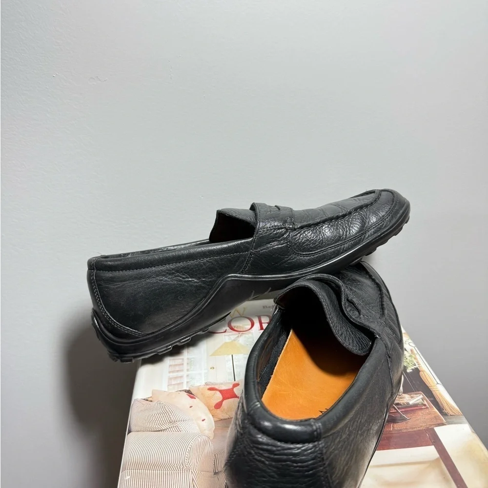Classic Cole Haan Size 10 Men’s Black Leather Loafers
